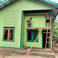 Sentuhan Akhir Satgas TMMD, RTLH Kini Tampak Lebih Cantik dan Nyaman