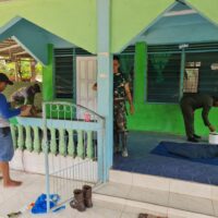 Jelang Penutupan TMMD ke-127, Rehab Langgar Nurul Iman Desa Barimbun Tinggal Finishing