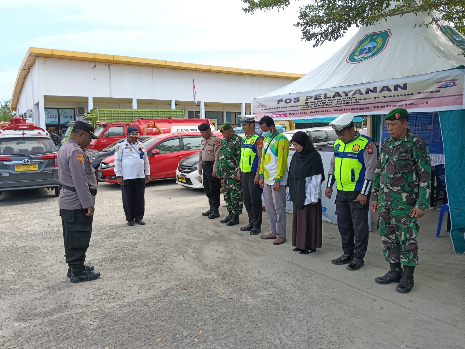 Jelang Idul Fitri 1447 H, Personil Kodim 1505/Tidore Turun Amankan Setiap Titik Strategis Arus Mudik