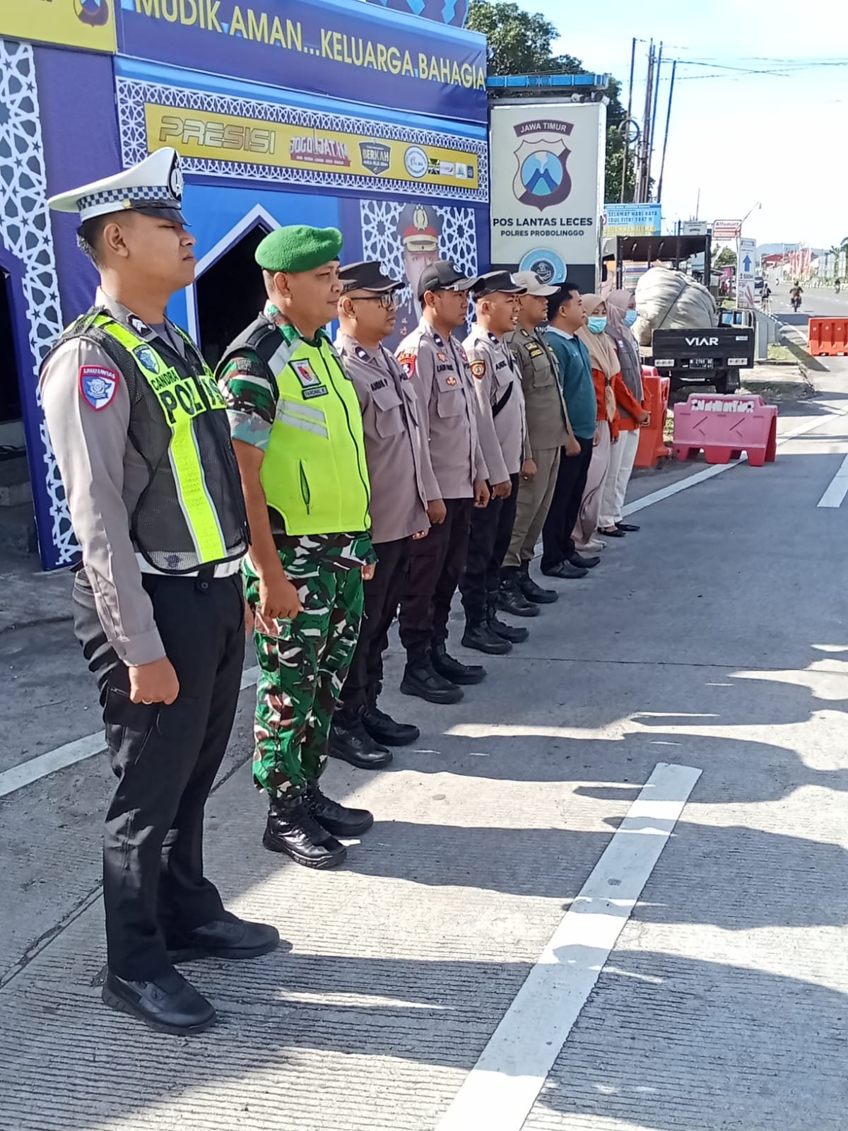 IMG-20260326-WA0028 Koramil Leces Bersama Sejumlah Pihak Optimalkan Pengamanan Dan Pelayanan Arus Balik Idulfitri 1447 H / 2026 M