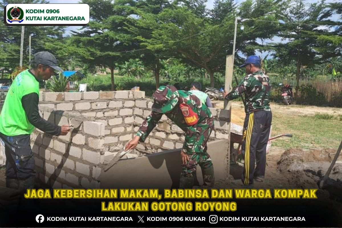 foto website (42) Jaga Kebersihan Makam, Babinsa dan Warga Kompak Lakukan Gotong Royong