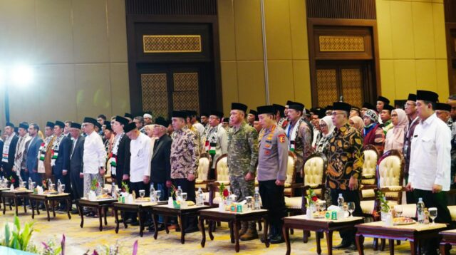 Panglima TNI Hadiri Silaturahmi Nasional Ormas Islam dan Halal Bihalal Idul Fitri 1447 H MUI
