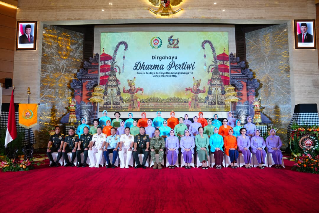 Panglima TNI Apresiasi Dharma Pertiwi pada HUT ke-62: Perkuat Peran Keluarga Menuju Indonesia Maju