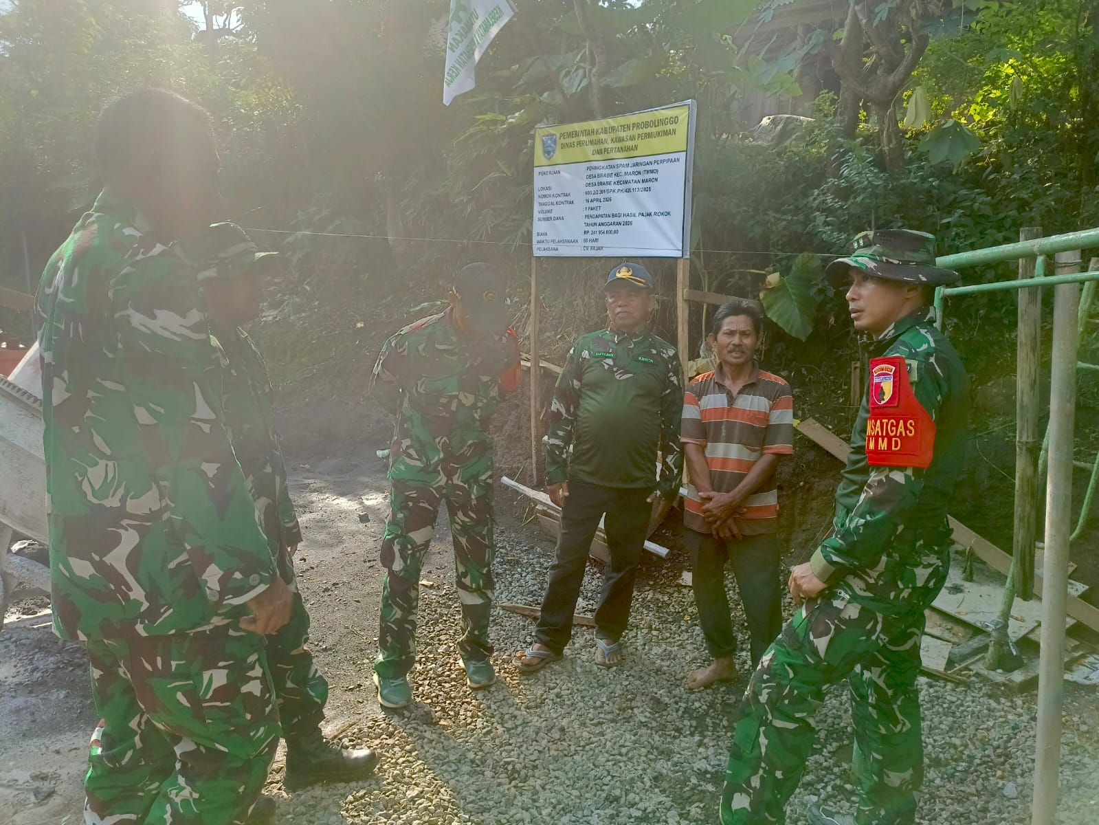 Dandim 0820 Probolinggo Tinjau Pembangunan Pipanisasi SPAM di Brabe, Progres Capai 70 Persen