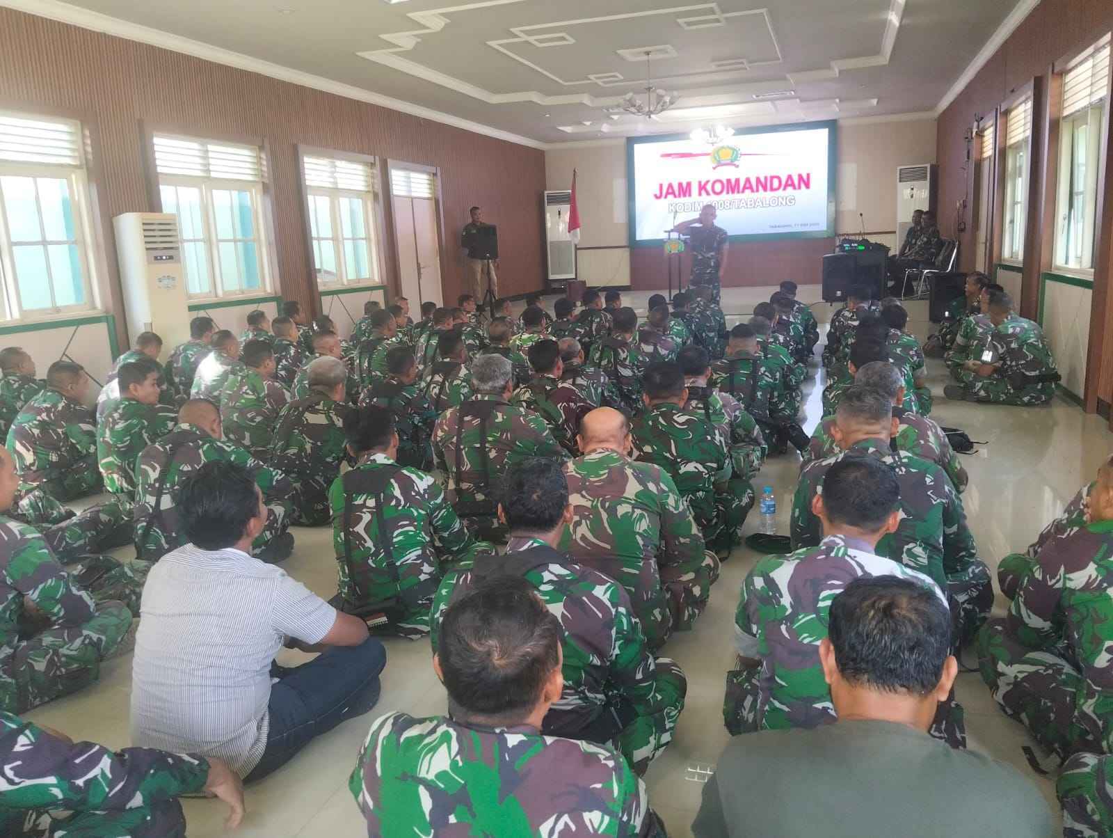 Dandim 1008/Tabalong Berikan Jam Komandan, Tekankan Disiplin dan Jaga Nama Baik Satuan