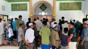 Tingkatkan Imam Dan Takwa, Satgas Sholat Jumat Berjamaah Bersama Warga