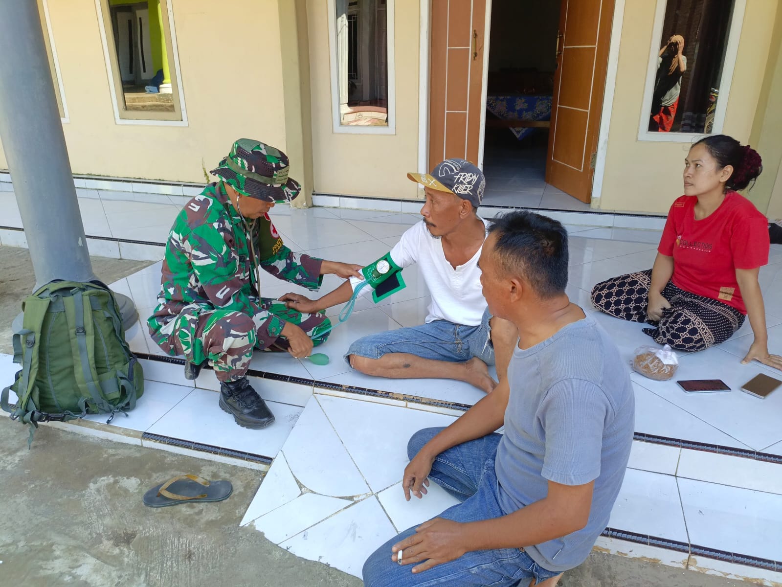 IMG-20260518-WA0093 Peduli Kesehatan Warga, Tim Medis Satgas TMMD Layani Pemeriksaan Gratis