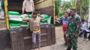 Tingkatkan Ketahanan Pangan Nasional, Koramil Wonomerto Dampingi Penyerahan Bantuan Bibit Jagung Kepada Kelompok Tani