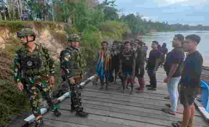 IMG-20260525-WA0019 Koops TNI Habema Evakuasi 44 Pendulang Emas dari Gangguan OPM di Pegunungan Bintang