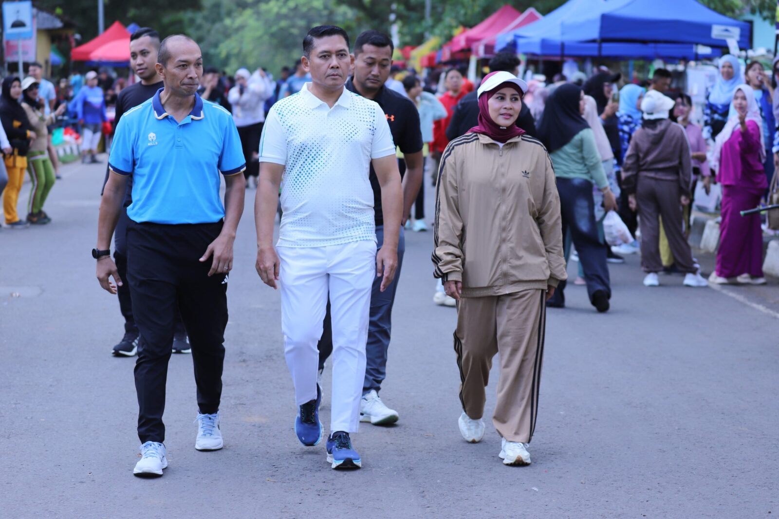 Car Free Day Lanud Sultan Hasanuddin Semarak, Danlanud Sapa Warga dan Dukung UMKM Lokal
