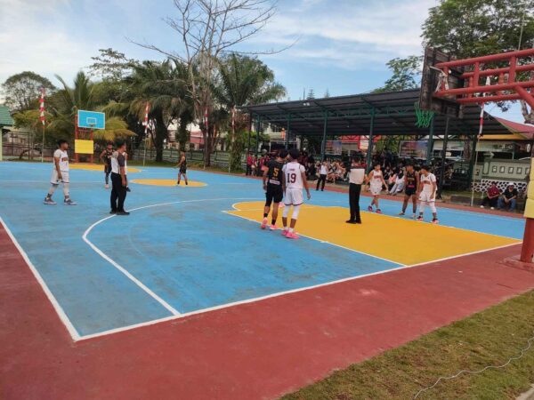 PERTANDINGAN BOLA BASKET DANDIM CUP MULAI DIPERTANDINGKAN DALAM RANGKAIAN TMMD KE-128 KODIM 0908/BONTANG