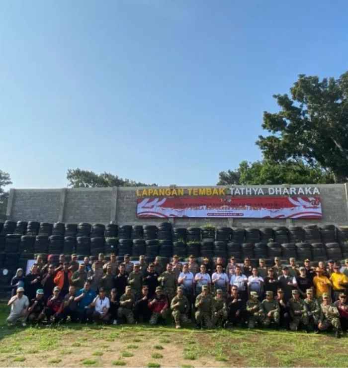 Forkopimcam Kediri Unjuk Kekompakan dalam Lomba Menembak Hari Bhayangkara ke-80