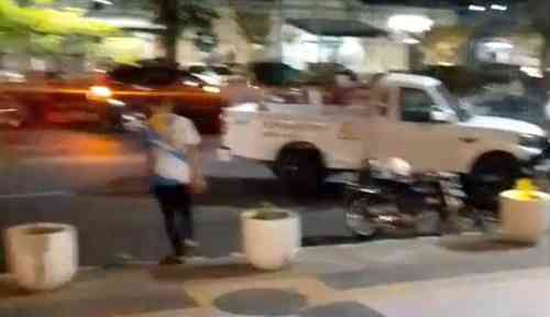 IMG-20260624-WA0317 Viral! Mobil Koperasi Desa Merah Putih Nongkrong di Alun-Alun Probolinggo, Warga "Enak Ya Bisa Dibuat Jalan - Jalan