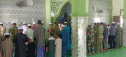 Salat Jumat di Ponpes Nurul Islam, Dandim HST Ajak Warga Jaga Persatuan