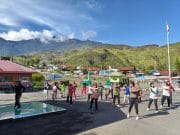 WhatsApp Image 2026-06-19 at 14.18.17 (2) Kodim 1714/Puncak Jaya Laksanakan Kegiatan Jumat Sehat