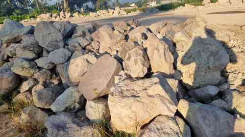 LSM LIRA Pertanyakan Penggunaan Batu Boulder pada Timbunan Tol Yogyakarta–Bawen, Investigasi Diperluas hingga Tambang