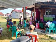 Penuh Keakraban, Babinsa Kodim 1505/Tidore Nobar Piala Dunia Bersama Warga Binaan