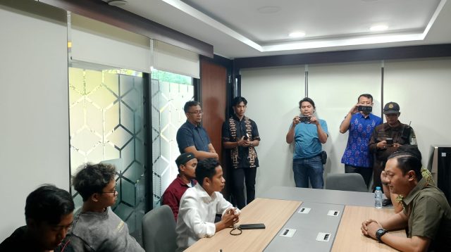 Demo Berlanjut, Jaringan Mata Publik Minta Kejati Jatim Telusuri Dugaan Aliran Dana Kasus ESDM