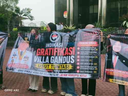 Gerakan Pemuda Mahasiswa Sumsel Gelar Aksi, Desak KPK Usut Dugaan Korupsi