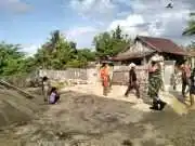 Dekat dengan Rakyat, Babinsa Koramil 1505-02/Wasile Terus Tebar Manfaat di Desa Binaan