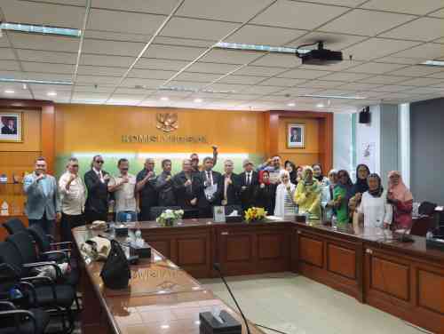 IMG-20260710-WA0085 Konferensi Pers di Komisi Yudisial, Tim Advokasi Soroti Pengawasan Sidang Ijazah Jokowi