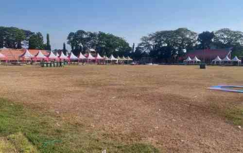Usai Semipro 2026, Kondisi Rumput Stadion Bayuangga Memprihatinkan, Warga Dorong Evaluasi Menyeluruh