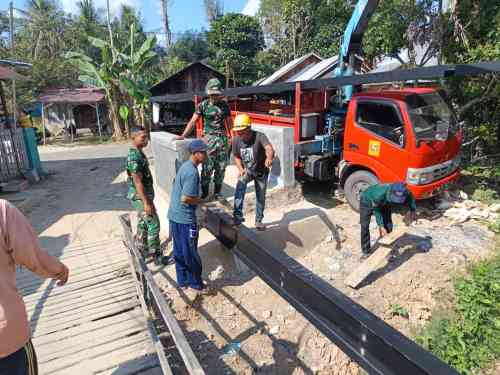 Empat Jembatan di Hulu Sungai Tengah Dikebut, Kodim 1002/HST Datangkan Baja WF