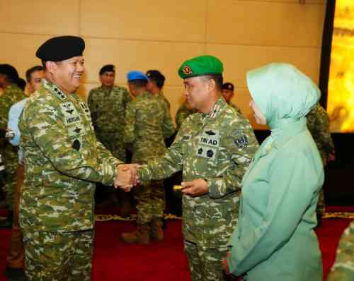 Irjen TNI Pimpin Laporan Korps Kenaikan Pangkat 105 Pati TNI
