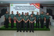 IMG-20260813-WA0006 Gubernur Akmil Beri Penghargaan kepada Gumil, Pelatih, dan Pengasuh Terbaik