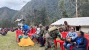 TNI Hadir dengan Kepedulian, Koops TNI Habema Luruskan Informasi Terkait Ucapan Terima Kasih Umat Stasi Santa Sisilia Wuloni