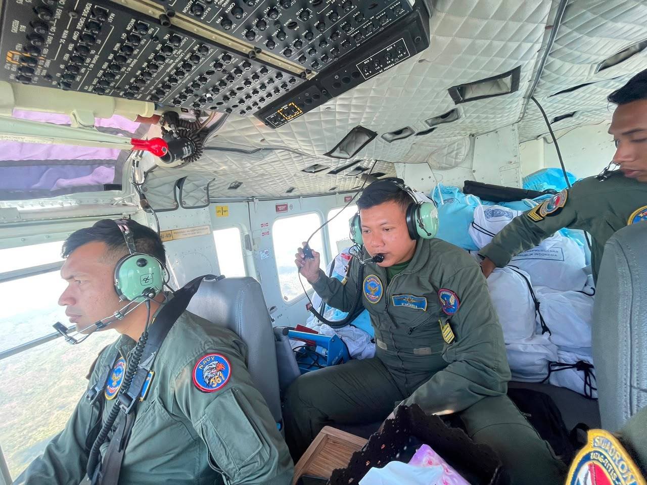 WhatsApp Image 2026-08-18 at 22.25.10 Optimalkan Bantuan Untuk Korban Gempa NTT, TNI Kerahkan 1.265 Personel dan Salurkan 188 Ton Bantuan