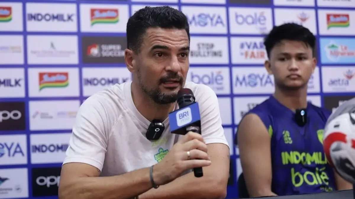Persita Tangerang Siap Hadapi Musim Baru 2026/27 dengan Pelatih Carlos Pena