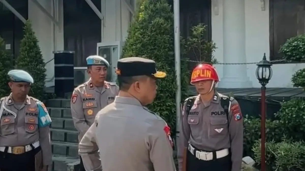 Tindakan Tegas Kapolrestabes Surabaya terhadap Oknum Polisi Pungli