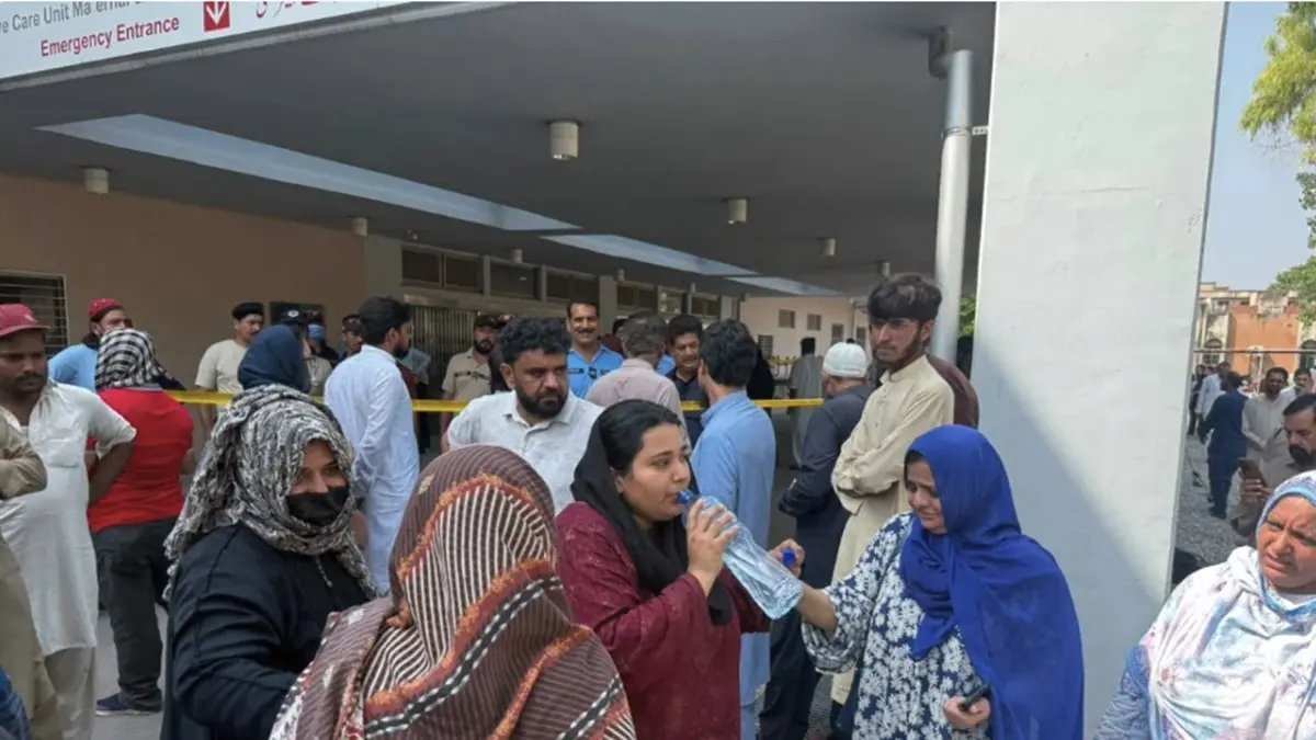 Tragedi Kebakaran di Rumah Sakit Islamabad: 14 Bayi Kehilangan Nyawa Tragedi Kebakaran di Rumah Sakit Islamabad: 14 Bayi Kehilangan Nyawa