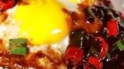 Membuat Telur Ceplok Tiga Saus dengan Saus 321