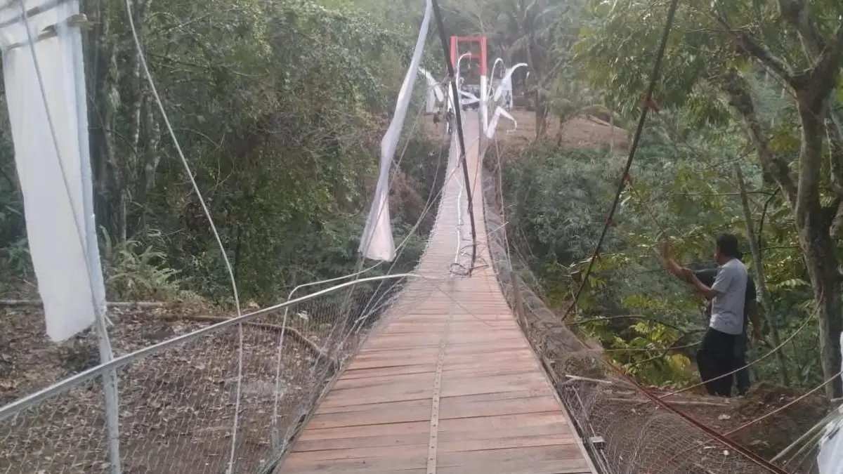 Insiden Jembatan Pongpet Pangandaran