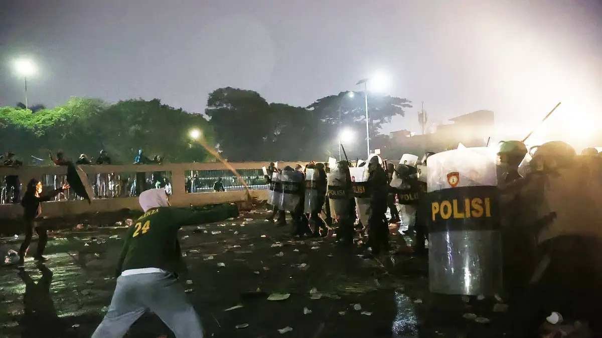 Membantah Isu Pemadaman CCTV Saat Unjuk Rasa di Jakarta