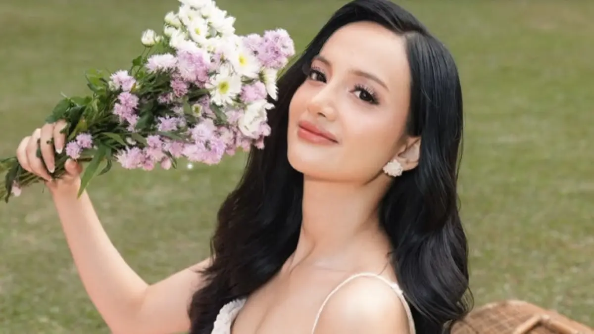 Single Terbaru Nisa Farella: Tetep Kowe
