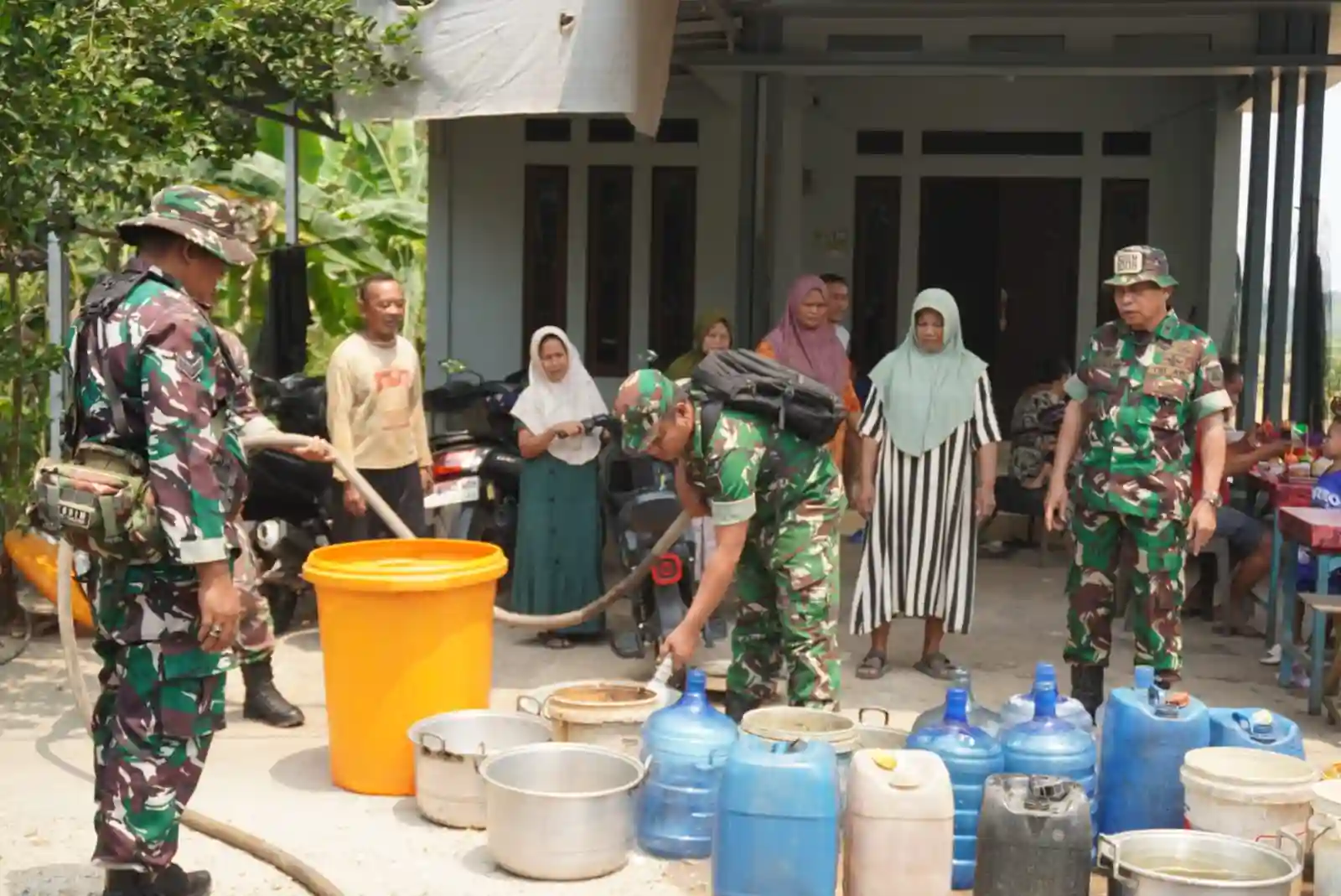 15 Ribu Liter Air Bersih Disalurkan untuk Warga Dua Desa Terdampak Kekeringan