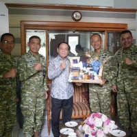 WhatsApp Image 2026-09-24 at 18.20.54 Pesan Jenderal TNI (Purn) Endriartono Sutarto : TNI Harus Terus Menjadi Pelopor Perjuanngan Bangsa Meraih Kejayaan