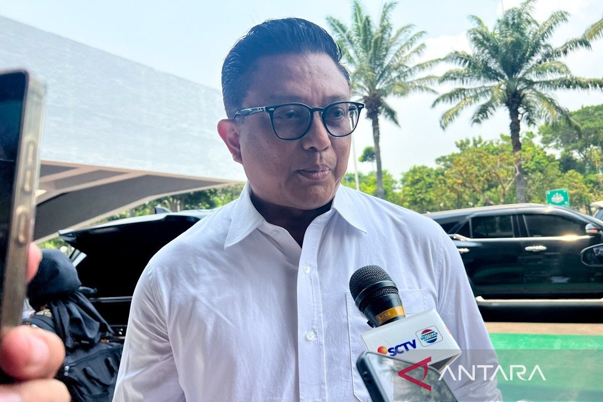 Karena itu, pengawasan akan kita fokuskan pada daerah yang mengalami harga tinggi dan pada setiap mata rantai distribusinya