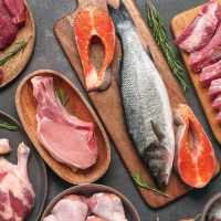 Risiko Protein Berlebih untuk Kesehatan Anak