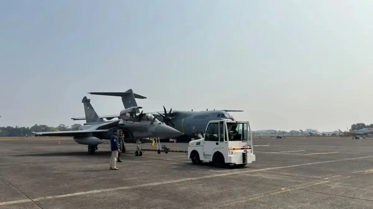 Latihan Militer TNI AU dan Angkatan Udara Prancis di Jakarta