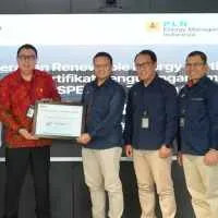 Komitmen Telkom Menuju Emisi Nol: The Telkom Hub Raih Status Net Zero Komitmen Telkom Menuju Emisi Nol: The Telkom Hub Raih Status Net Zero