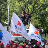 Aksi Buruh Hari Ini: Waspadai Titik Lokasi Demo di Jakarta