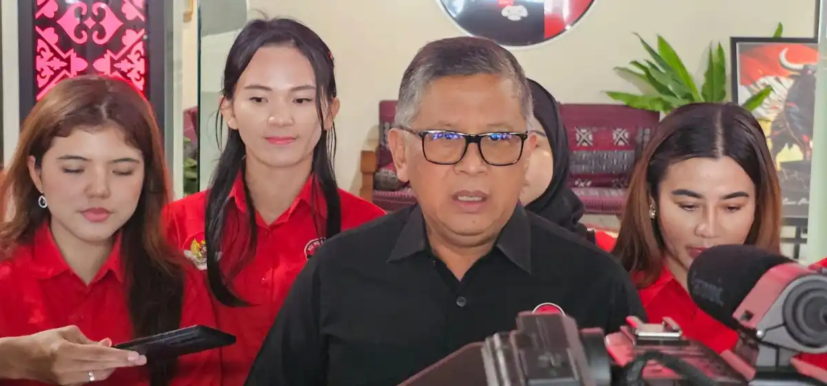 Mengenang Guruh Soekarnoputra: Bendera Setengah Tiang Menghormati Kepergiannya