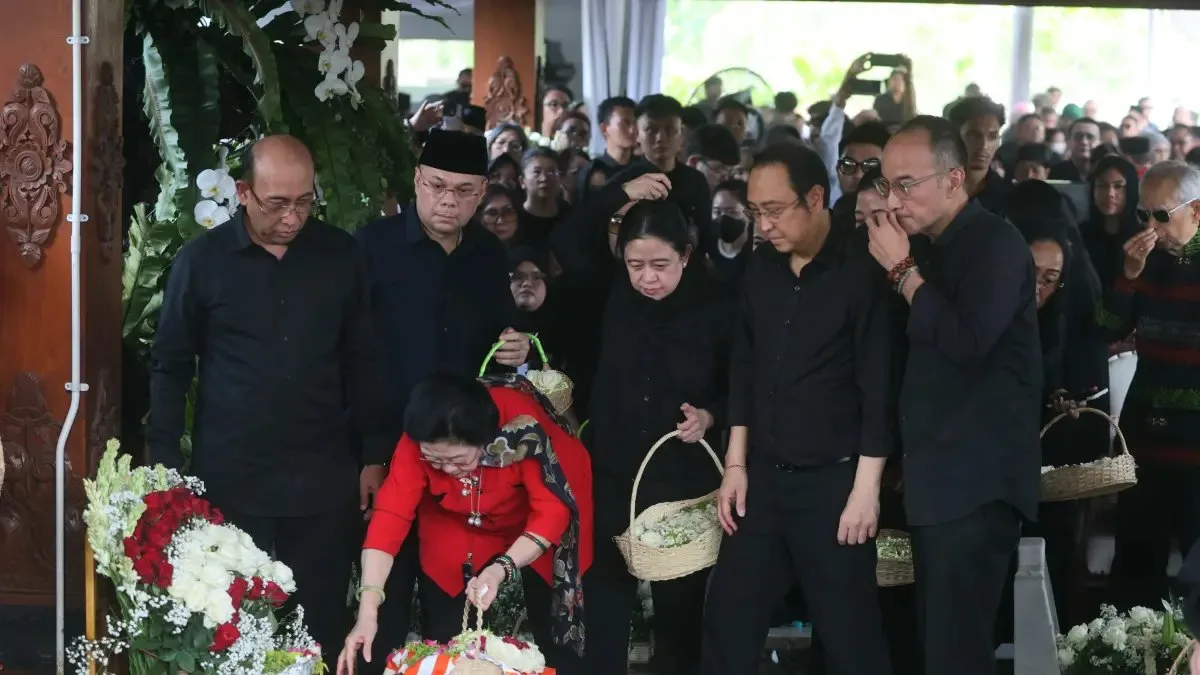 Kisah Menarik Guruh Soekarnoputra dan Ambisinya di Dunia Politik