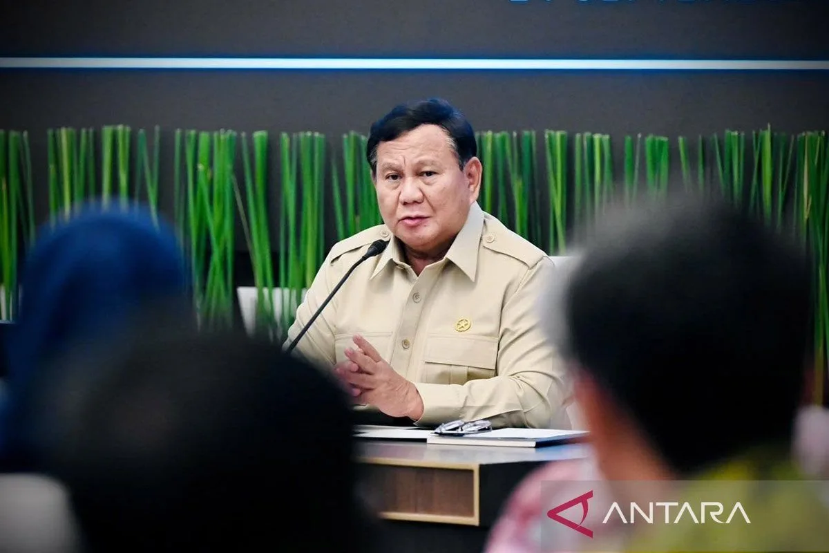 Inisiatif Baru Dalam Pengelolaan Lahan Gambut dan Mangrove