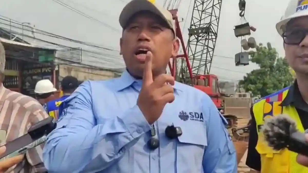 Alasan di Balik Lambatnya Perbaikan Trotoar Sawangan