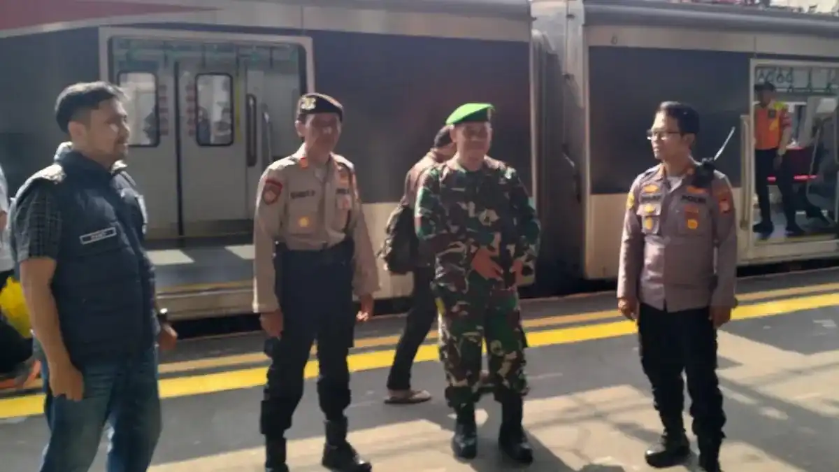 Penyekatan dan Pengawasan Dalam Menghadapi Aksi Buruh di Jakarta